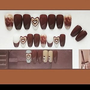 24 Pcs Latte Style Fake Nails